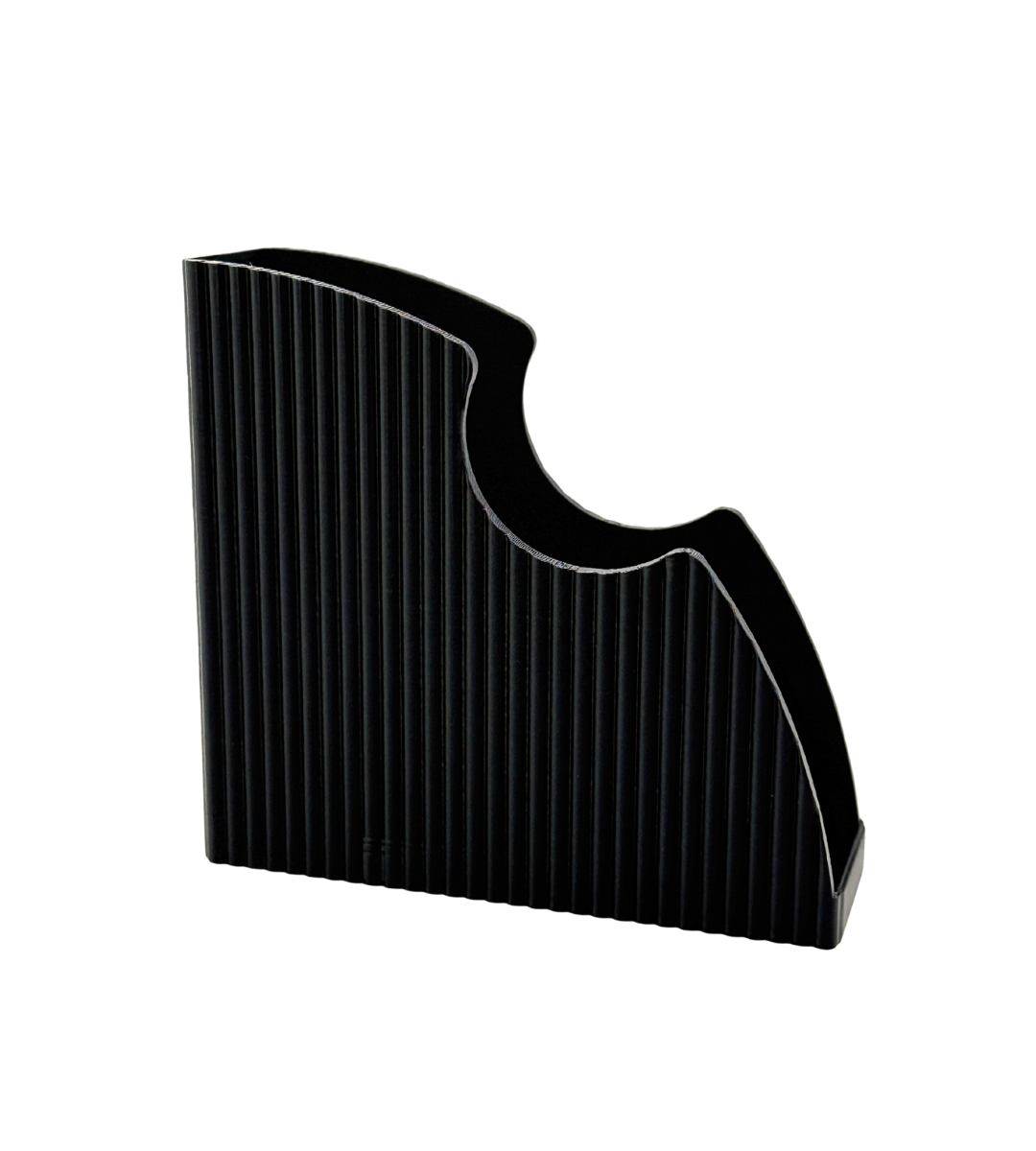 Black ribbed coffee filter stand | Slicer